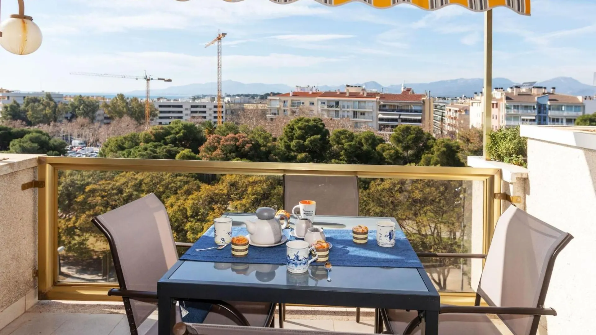 קמברילס Apartment Creu De La Missio By Interhome